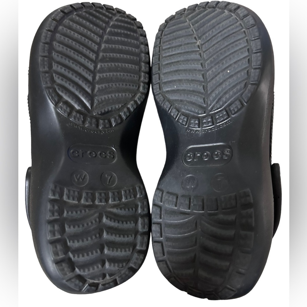 Classic Black Clogs - Picture 9 of 9
